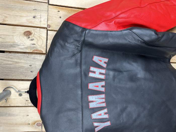 CHAQUETA T-L MOTO GARIBALDI YAMAHA NEGRO 54