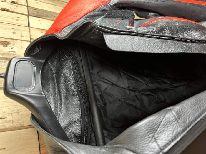 CHAQUETA T-L DE MOTO COMPETICION GARIBALDI ROJO