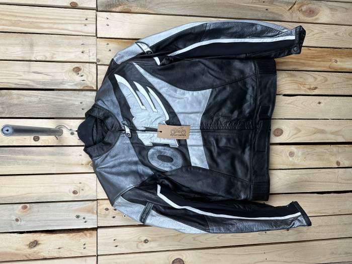 CHAQUETA T-M DE MOTO O1E NEGRA 1