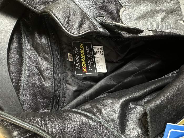 CHAQUETA T-M DE MOTO O1E NEGRA 1