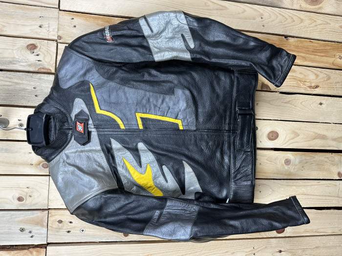 CHAQUETA T-S DE MOTO GARIBALDI 1 NEGRA 1