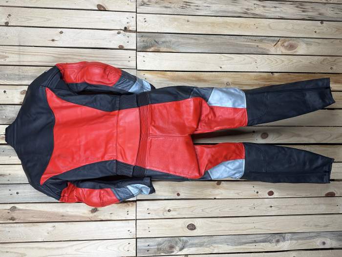 MONO 2 PIEZAS COMPETICION GARIBALDI ROJO XS