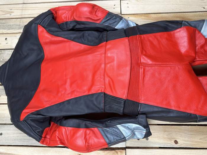 MONO 2 PIEZAS COMPETICION GARIBALDI ROJO XS