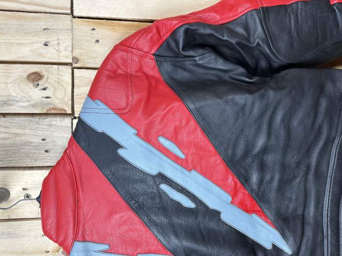 CHAQUETA T-M MOTO GARIBALDI ROJO 50