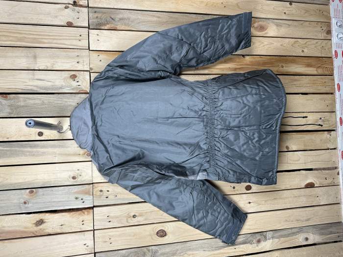 CHAQUETA T-M GARIBALDI IMPERMEABLE GRIS OSCURO