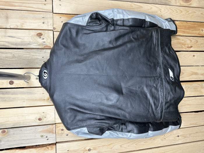 CHAQUETA T-M DE MOTO O1E NEGRA 2