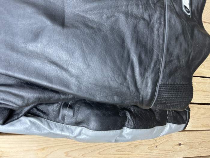 CHAQUETA T-M DE MOTO O1E NEGRA 2