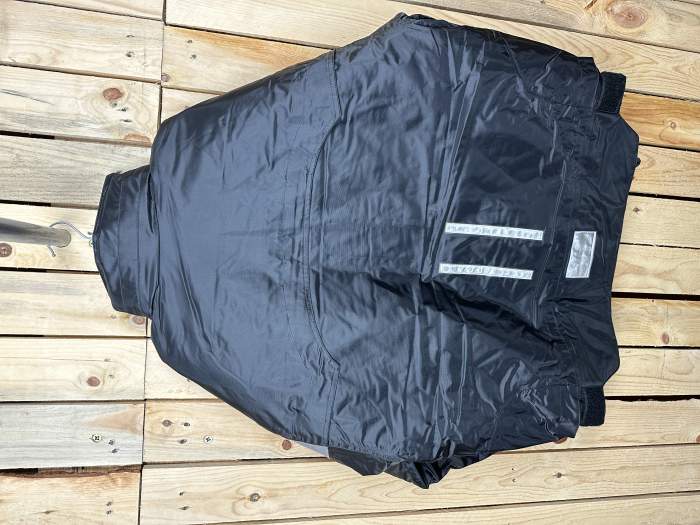 CHAQUETA T-M IMPERMEABLE GARIBALDI GRIS