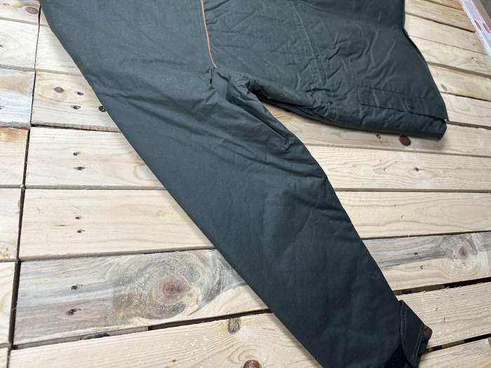 CHAQUETA T-M IMPERMEABLE KIWI GRASA VERDE