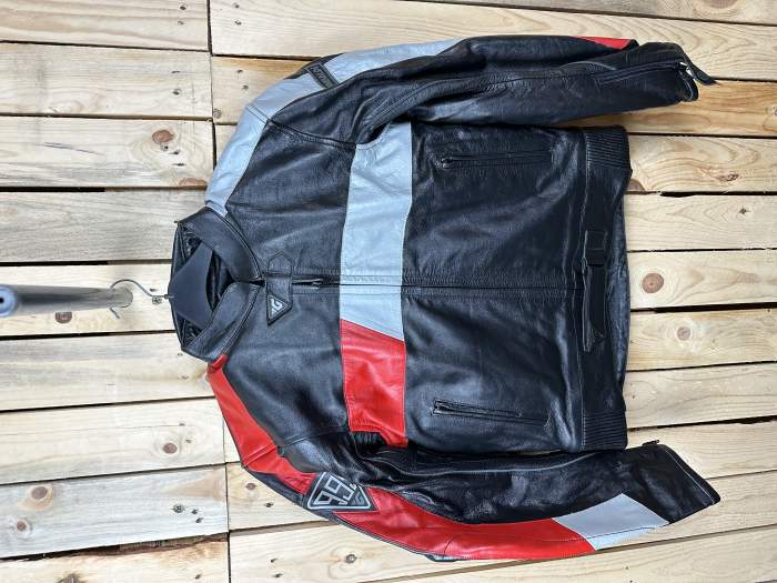 CHAQUETA T-M MOTO GARIBALDI NEGRA A