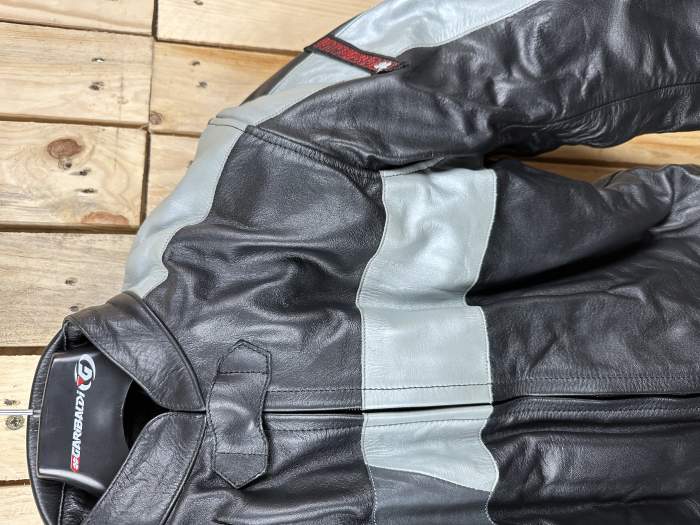 CHAQUETA T-S DE MOTO GARIBALDI NEGRA C