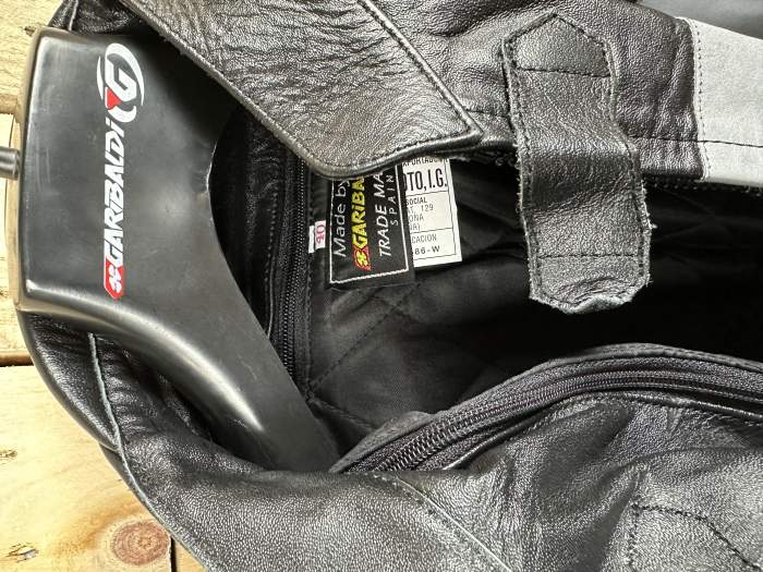 CHAQUETA T-XS DE MOTO MUJER GARIBALDI NEGRA