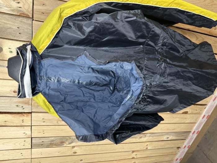 CHAQUETA T-M CORTAVIENTOS GREX AMARILLO