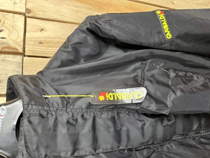 CHAQUETA T-L IMPERMEABLE GARIBALDI NEGRA 54