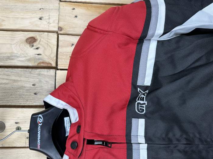 CHAQUETA T-S DE MOTO GREX ROJO/NEGRO