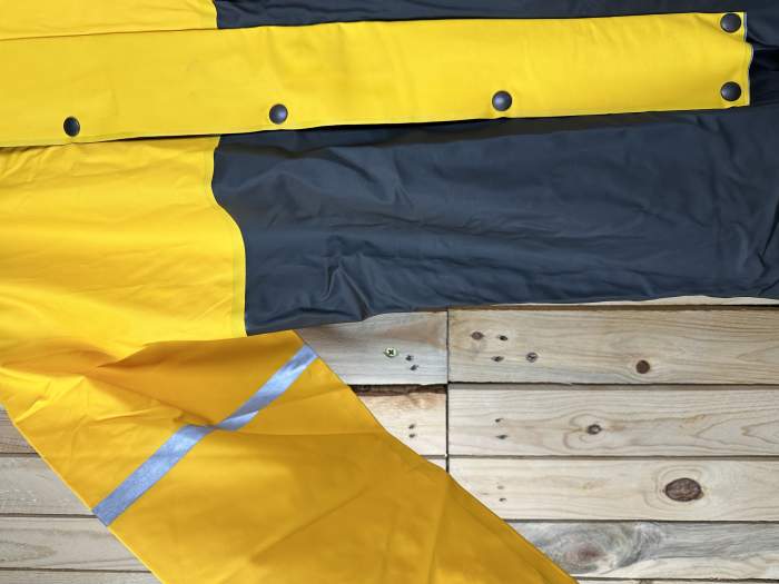 Mono T-M De Lluvia Imperemable Garibaldi Amarillo