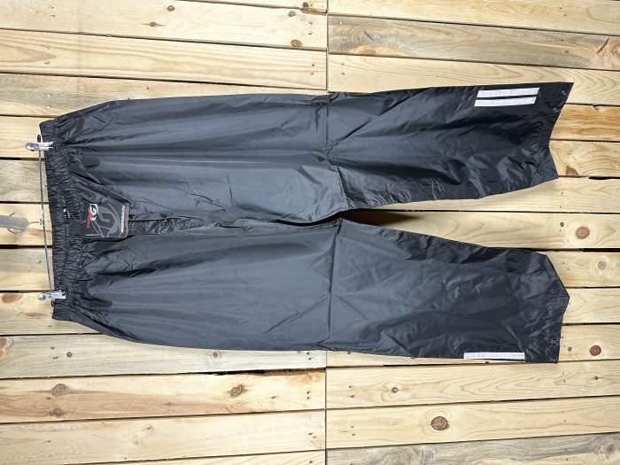 PANTALON T-XL IMPERMEABLE PARA MOTO GARIBALDI 2