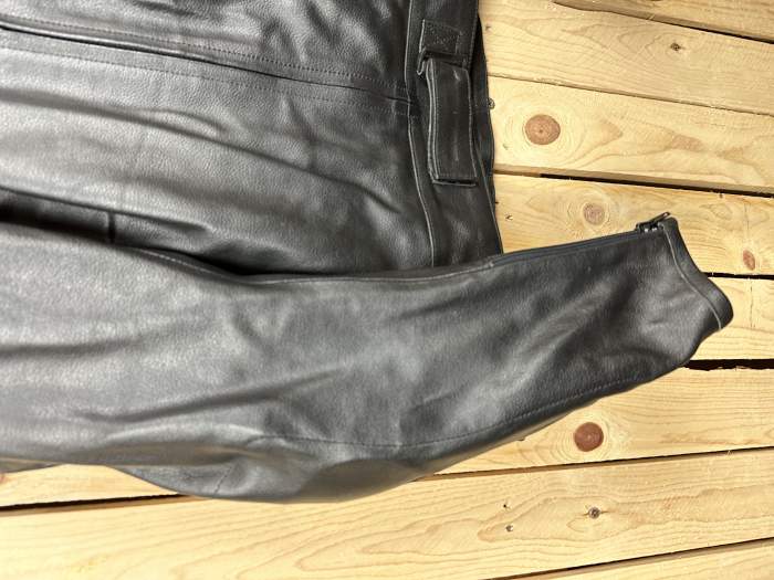 CHAQUETA T-S DE MOTO GARIBALDI CUERO NEGRO