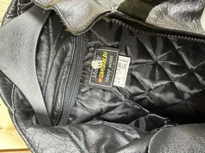 CHAQUETA T-M DE MOTO GARIBALDI NEGRA 6