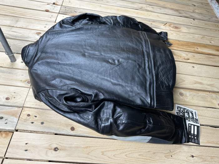 CHAQUETA T-M DE MOTO GARIBALDI NEGRA 6