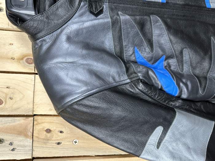 CHAQUETA T-S DE MOTO GARIBALDI 1 NEGRA 2