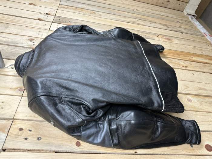 CHAQUETA T-S DE MOTO GARIBALDI 1 NEGRA 2