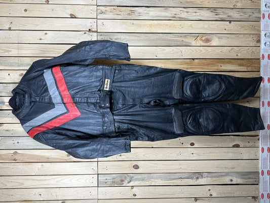 MONO T-2XL 2 PIEZAS VINTAGE VASARI NEGRO