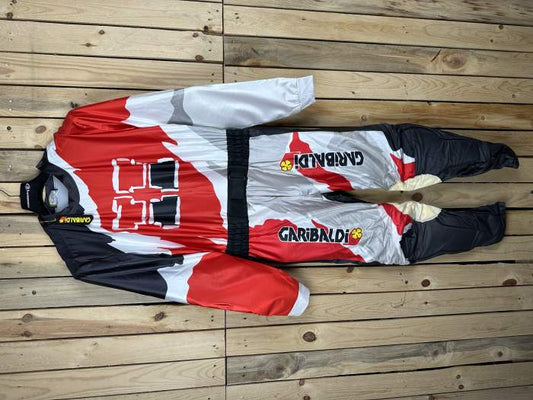 MONO T-XL DE TRIAL GARIBALDI ROJO