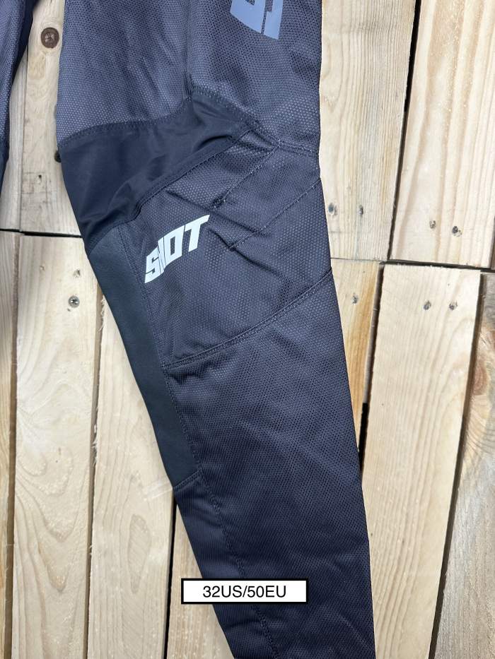 Pantalon T-32US/50EU Shot Enduro Shining Black