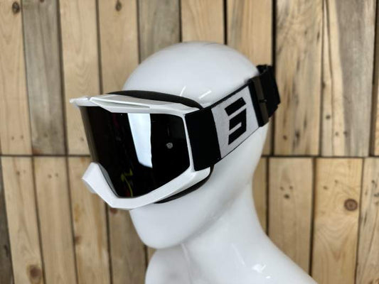 GAFAS SHOT IRIS FASHION BLACK/WHITE
