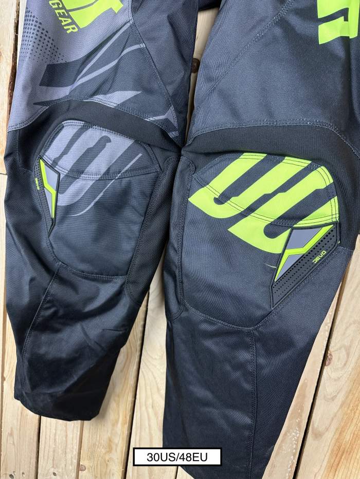 PANTALON T-30US/48EU SHOT VENTURY NEON YELLOW