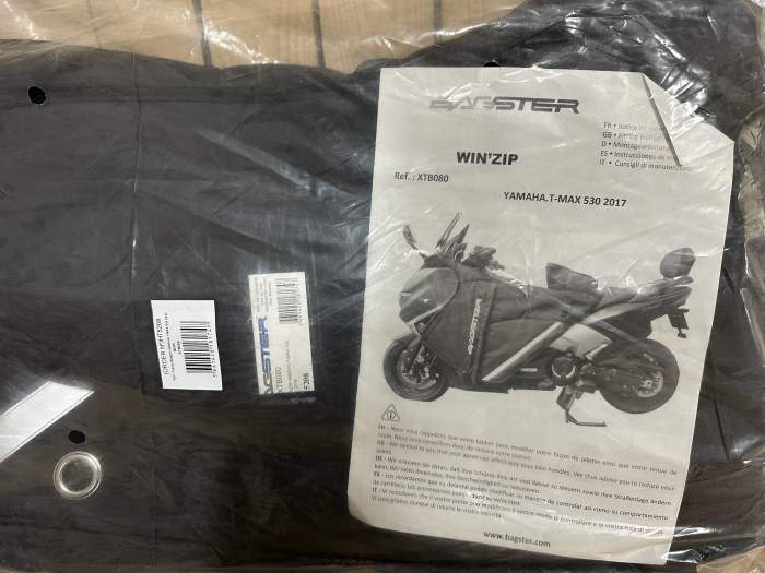 CUBREPIERNAS BAGSTER  WINZIP TMAX 530/560 17-20