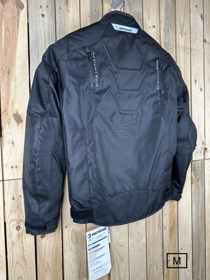 CHAQUETA T-M BERING CONRAD BLACK