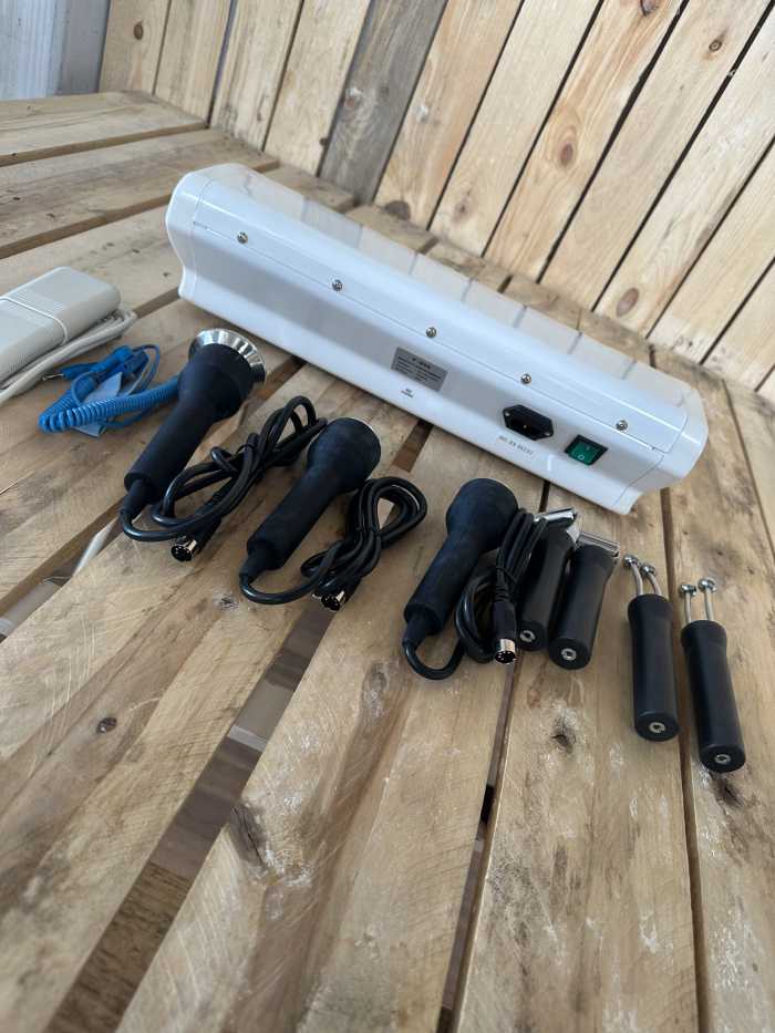 MAQUINA BELLEZA 3 EN 1 F-906 - QrBox.es