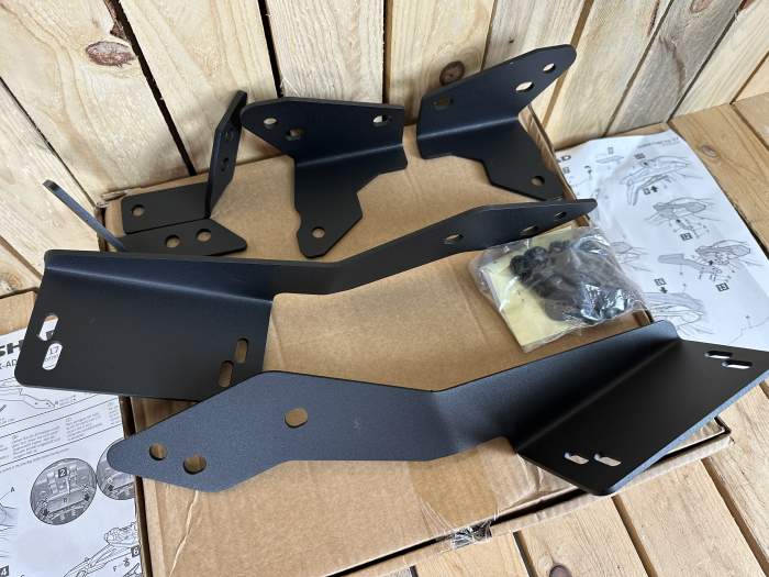 KIT FIJACION TOP MASTER SHAD H0XD77ST