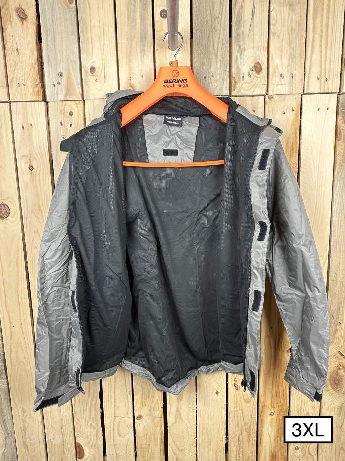 CHAQUETA DE LLUVIA SHAD