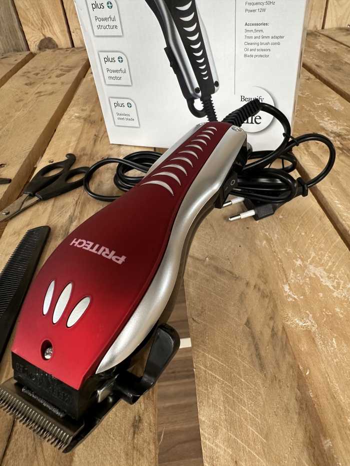 MAQUINA CORTAPELO PRITECH REF.4 - QrBox.es