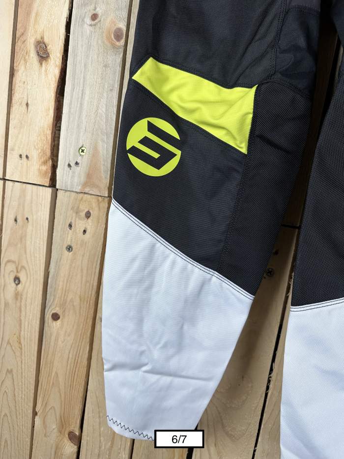 PANTALON 6/7 AÑOS SHOT KID STORM LIME