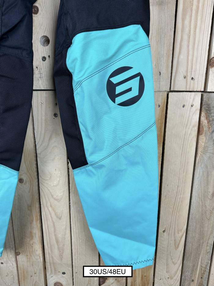 PANTALON T-30US/48EU SHOT ENDURO STORM CYAN