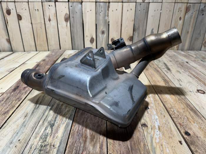 CATALIZADOR S1000RR SIN COLECTORES 19-24