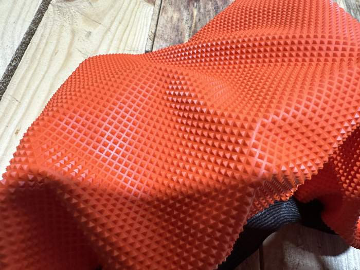 FUNDA ASIENTO ENDURO NARANJA ELASTICA