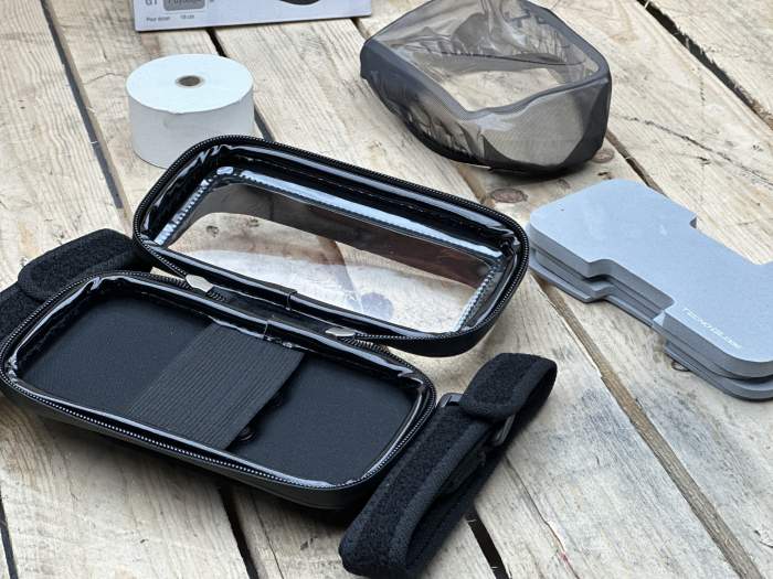 SOPORTE DE MOVIL EASYBAG GT UBIKHA 9x18cm