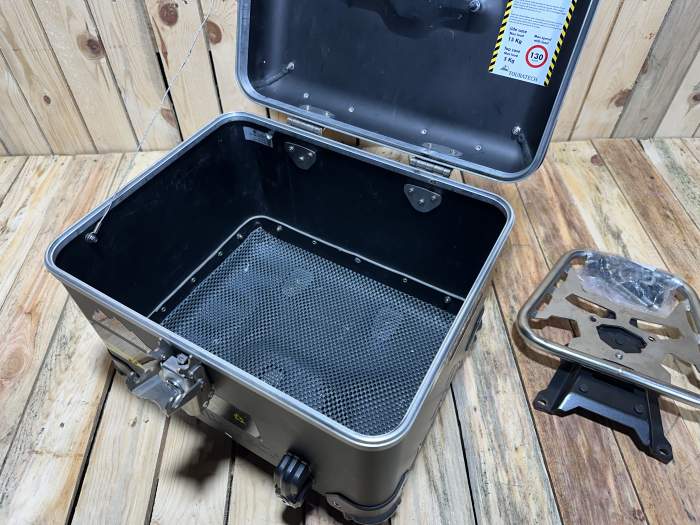 BAUL TRASERO TOURATECH + PARRILLA KTM ADV