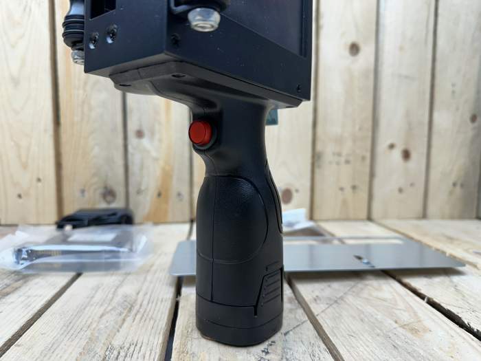 IMPRESORA DE INYECCCION DE TINTA PORTATIL - QrBox.es