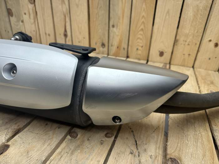 ESCAPE ORIGINAL YAMAHA TMAX 530