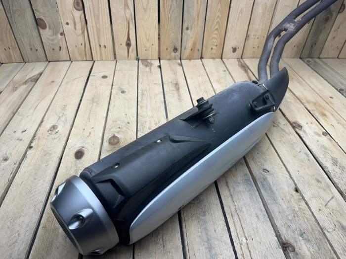 ESCAPE ORIGINAL YAMAHA TMAX 530