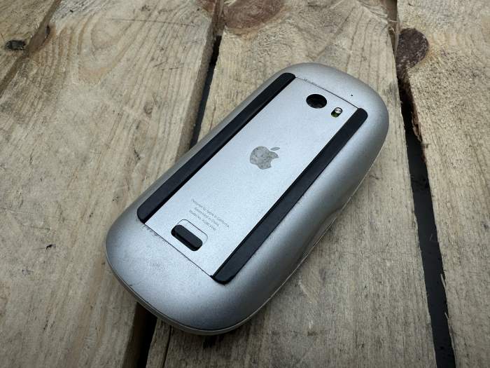 APPLE MAGIC MOUSE A1296