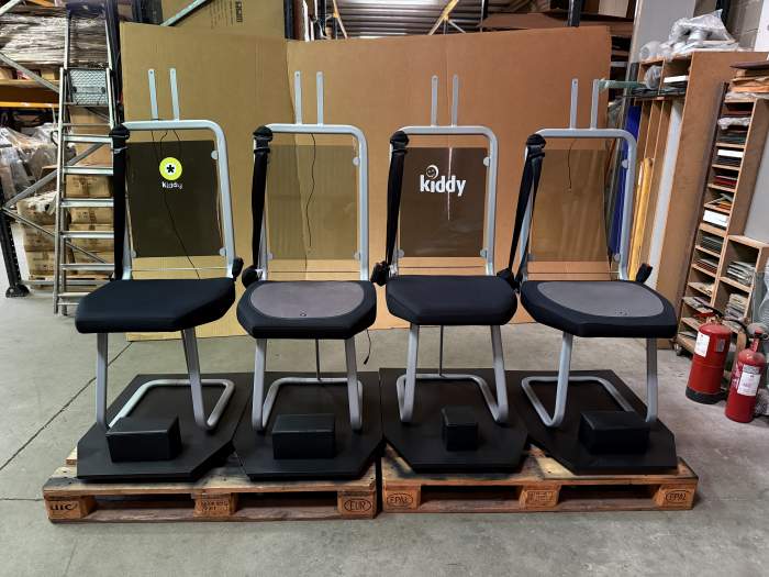 EXPOSITOR PARA SILLAS DE COCHE - QrBox.es
