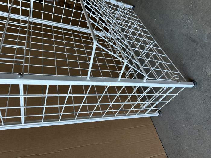 JAULA DE PELOTAS PARA TIENDA