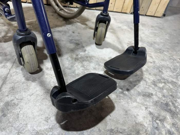 SILLA DE RUEDAS PLEGABLE